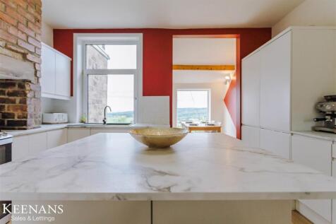 Brochure Kitchen 2.jpg