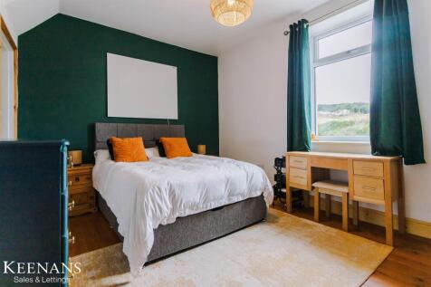 Brochure MasterBed 2.jpg