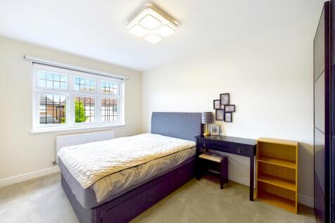 10 Farro Drive - Bedroom3.1