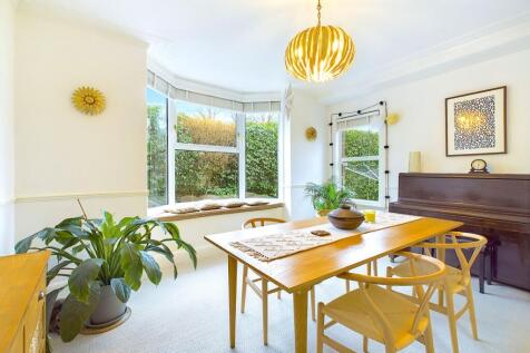 Leeds Road - Dining Room