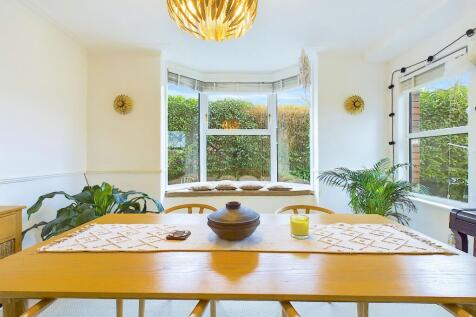 Leeds Road - Dining Room2