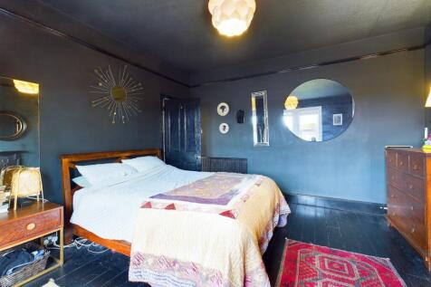 Leeds Road - Master Bedroom