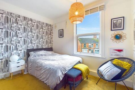 Leeds Road - Bedroomn3.1