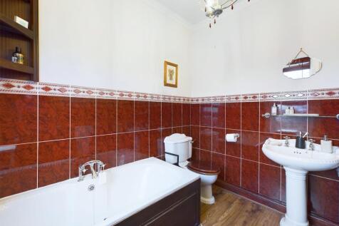 Leeds Road - Bathroom