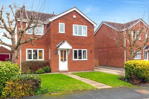 3 Birkdale Grove - Front