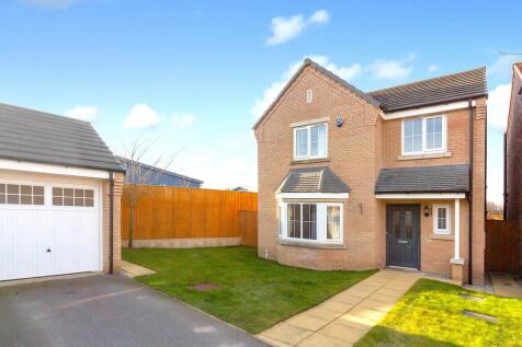 23 Hornbeam Close - Front1