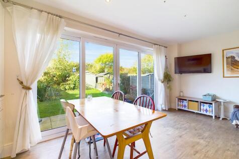 66 Farro Drive - Dining Area
