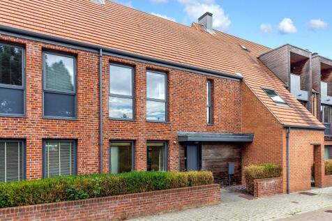 Derwent Way - Front1