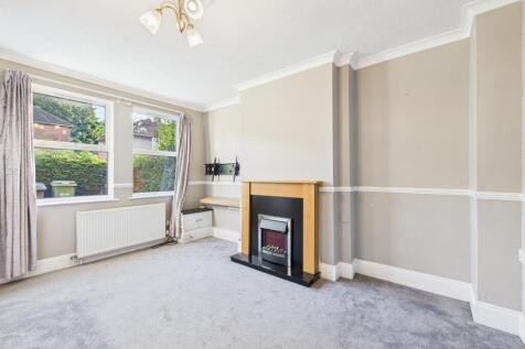 Rawdon Avenue - Living Room