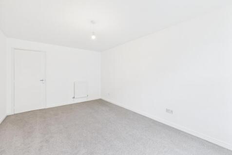 CAM03162G0-PR0361-STILL005