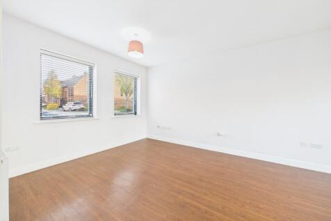 CAM03162G0-PR0365-STILL001