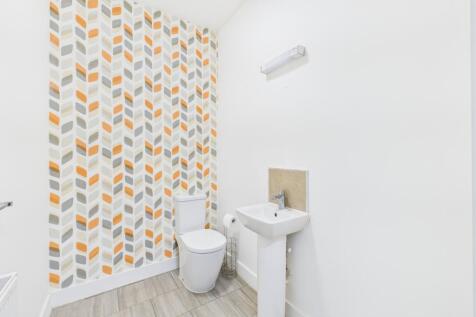 CAM03162G0-PR0365-STILL006