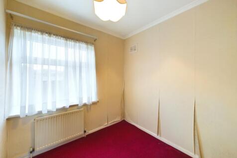 CAM03162G0-PR0218-STILL011