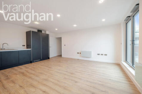 Kitchen/Living Area