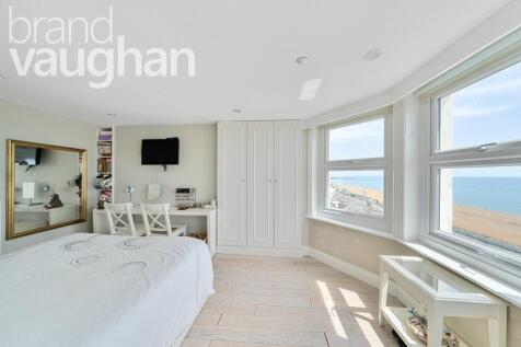 Bedroom With Views