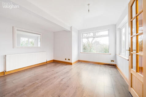 Living Area 3