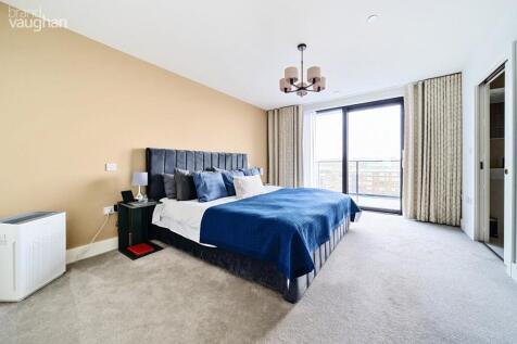 Master Bedroom 1
