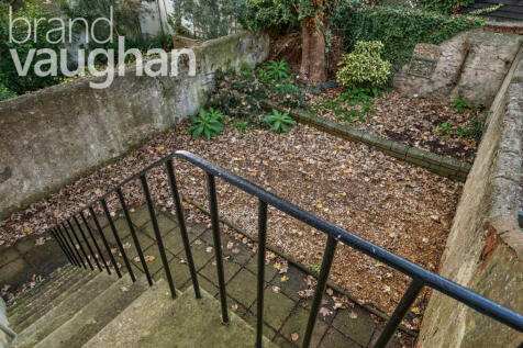 b7aa9e2e-a4af-47d...