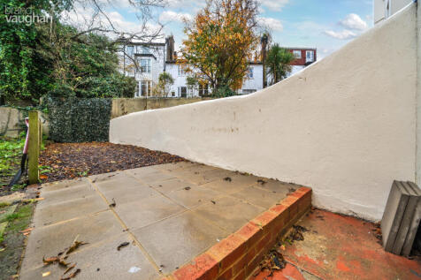 fdb46dda-8c5c-443...