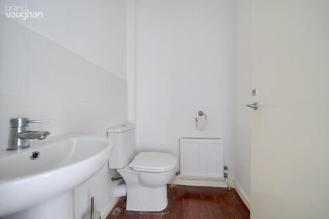 dad47523-ed43-47a...