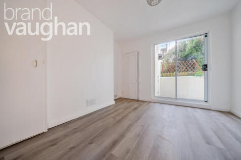 ec543921-28e9-46a...