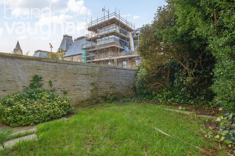 def13776-59b8-499...