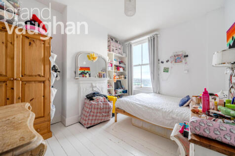 5d7f0671-c9d9-412...