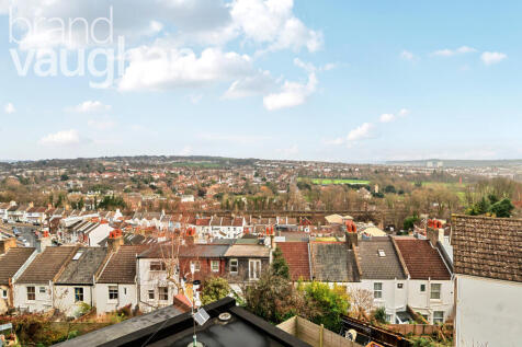 ac5ea889-672e-4c6...