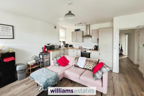 Living/dining space