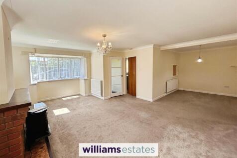 Lounge Dining Room
