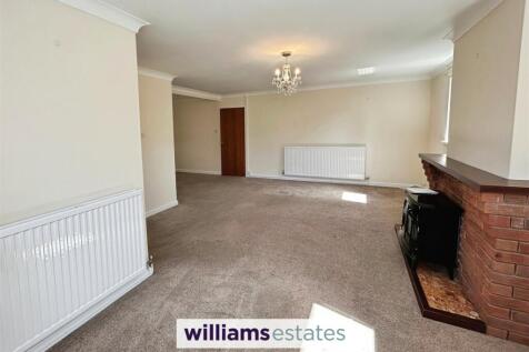 Lounge Dining Room