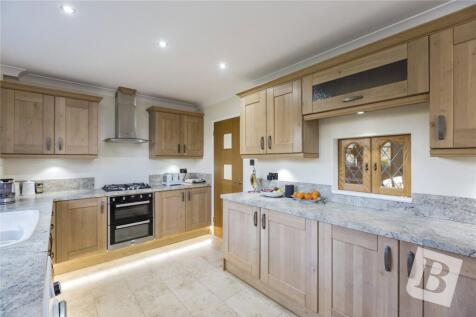 Kitchen/Breakfast Rm