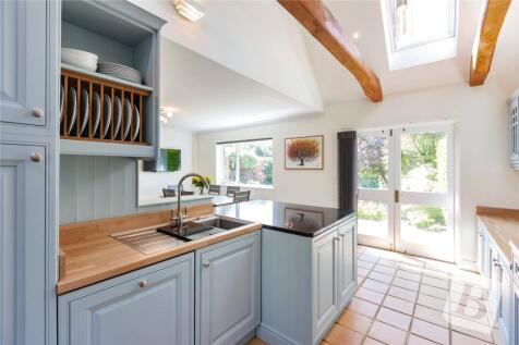 Kitchen/Breakfast Rm