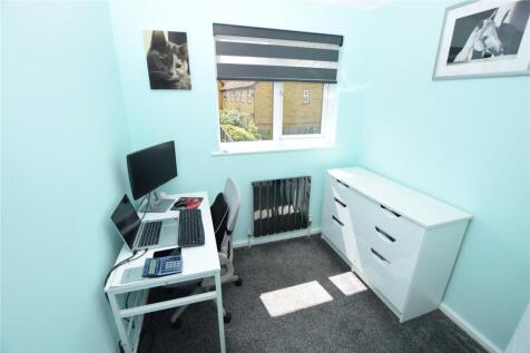 Bedroom/Study