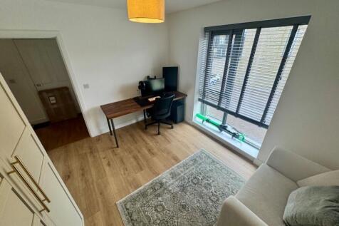Property Image 8