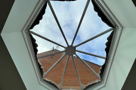 Vaulted ceiling