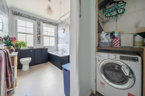 Utility/Bathroom