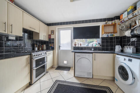 1374060-6-690a5a5...