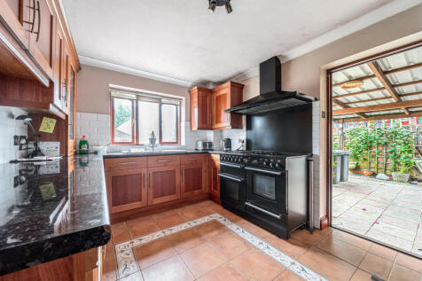 1336212-5-689cf61...