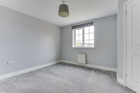 Harmonds Wood Close-11.jpg