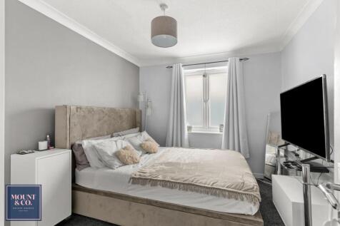 HoltHouse_10.jpg