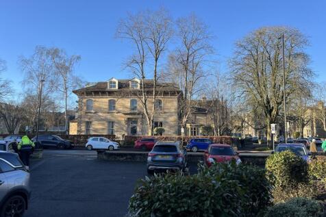 Car Park 22 Victoria Avenue