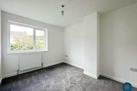 BEDROOM 202.JPG