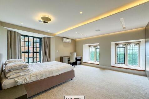 97 Chasewood Park -1