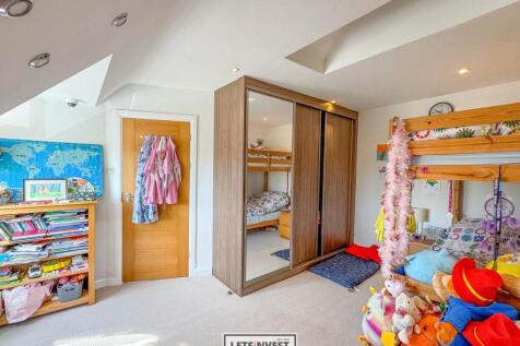 1 Hillside Road-14