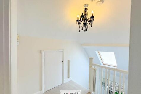 1 Hillside Road-15