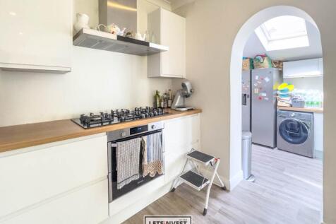 1 Hillside Road-44