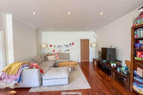 1 Hillside Road-31