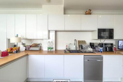 1 Hillside Road-43