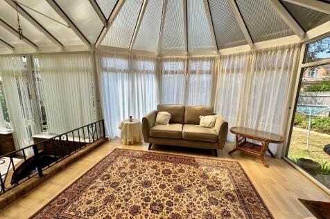 Conservatory upper level